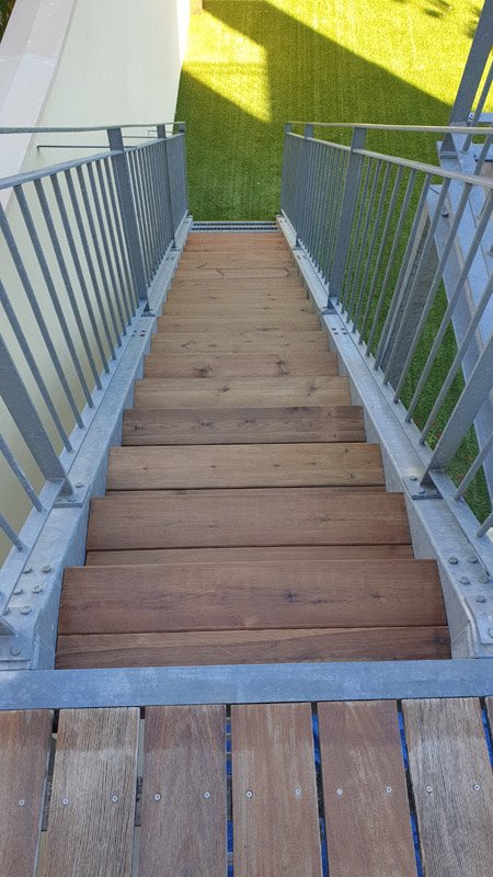 création escalier bois
