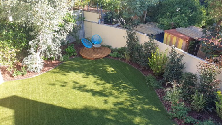 jardin pelouse synthétique vue du haut